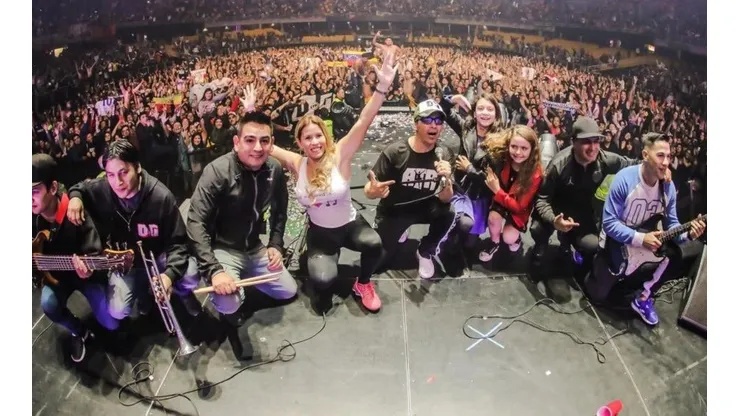 Foto de Pablo Lescano, cantante de Damas Gratis.