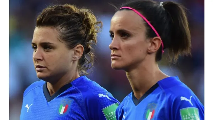 Italia vs. China por la Copa Mundial Femenina.