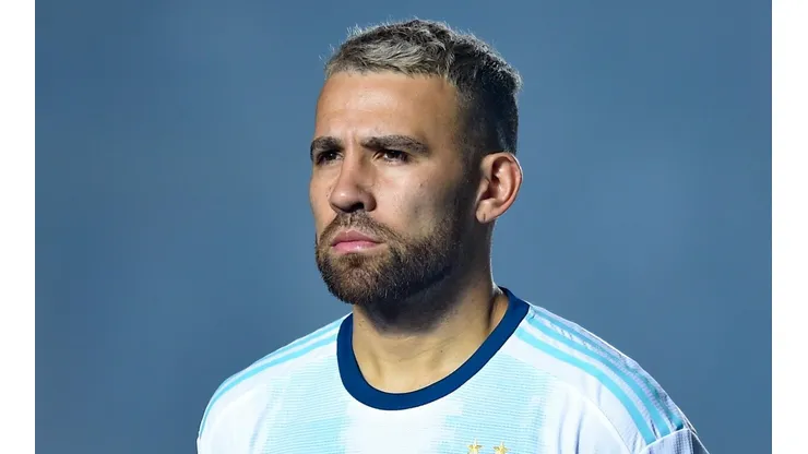 Nicolás Otamendi con la camiseta de la Selección Argentina.