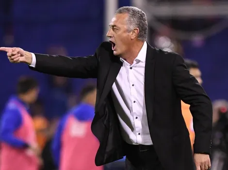 ¿Ya se está atajando? Alfaro comentó la desventaja que tiene Boca contra Paranaense