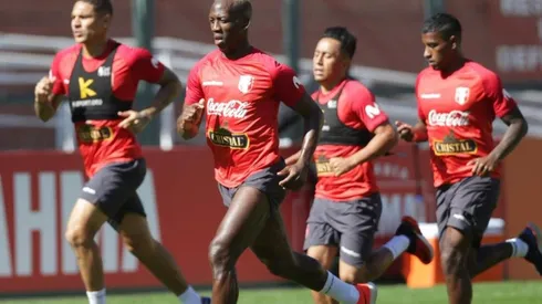 Con la clasificación asegurada la Bicolor regresó a los entrenamientos