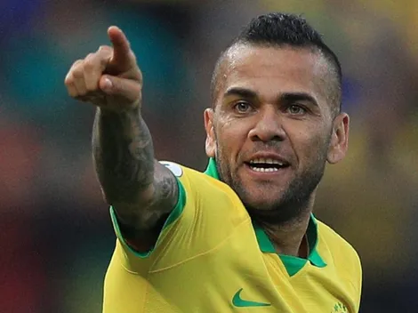 El viejito más buscado: las cinco propuestas que maneja Dani Alves para continuar con su carrera