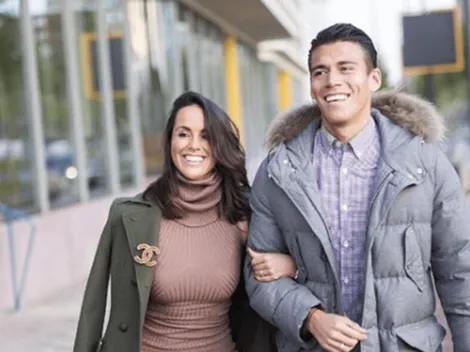 La foto más tierna del día: la pareja de Héctor Moreno y su hija, de la mano y con la playera del Tri