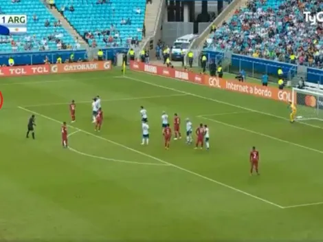 ¡Argentina se salvó de milagro! Qatar pudo empatar pero su tiro libre pegó en el palo