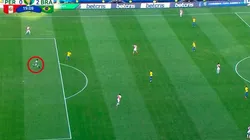 No puede ser: Gallese se mandó un blooper insólito y Firmino lo trolleó en la cara