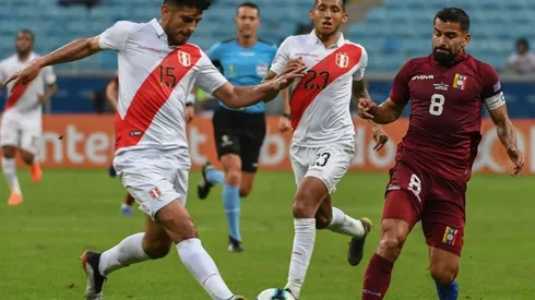 Carlos Zambrano desmitió su lesión y podría estar presente en el partido ante Brasil