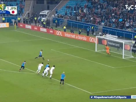 Apareció el VAR, cobró penal y Luis Suárez lo pateó con mucha clase