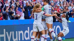 Estados Unidos ganó y espera por España.