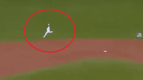 ¡Y le decían gordo! Vladimir Guerrero Jr demuestra su capacidad atlética con la atajada del año