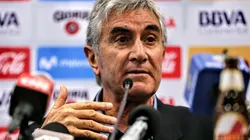 Oblitas comenzó su proceso como director deportivo junto a Gareca