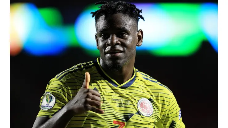 Cuadrado subió una foto en la que a Duvan Zapata casi que se le ve todo