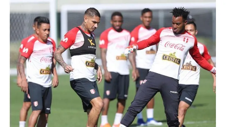 El Estadio Municipal Paulo Machado de Carvalho es el nombre completo del Estadio del Santos.