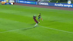 El VAR perjudicó a Colombia: jugador de Qatar tocó la pelota con la mano, pero el árbitro cobró pique