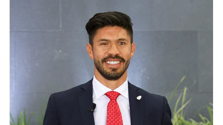 Chivas anunció a Oribe Peralta en las redes, pero solo recibió duras críticas a la directiva