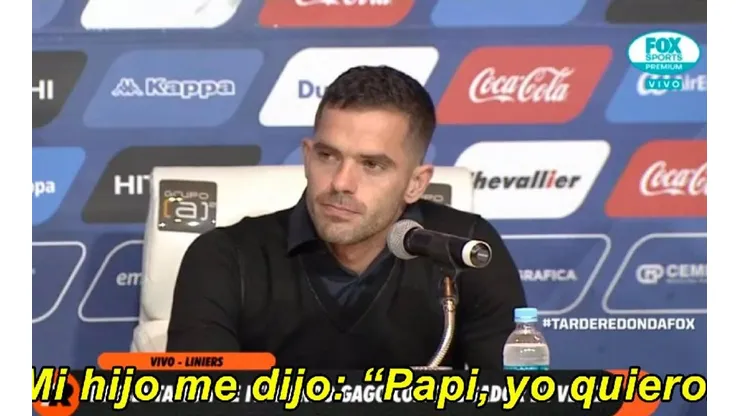 Gago fue presentado como jugador de Vélez.