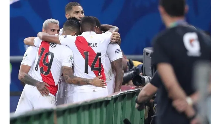 Alianza Lima recordó a dos referentes de la Bicolor en emotivo posteo
