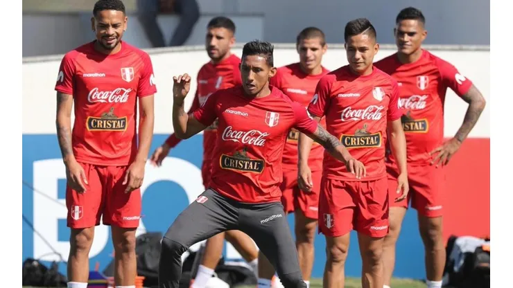 Perú no descansa y piensa ya en Brasil