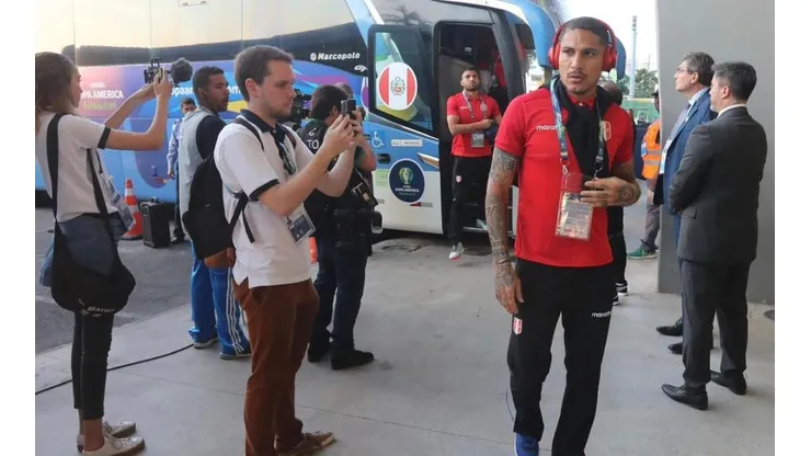 El combinado Bicolor ya se encuentra en Maracaná y aguarda el arranque del partido