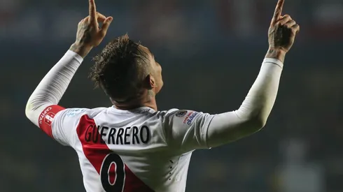 Capitán herido: Paolo busca volver a ser el goleador en actividad de la Copa América