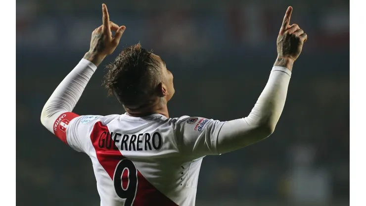 Capitán herido: Paolo busca volver a ser el goleador en actividad de la Copa América