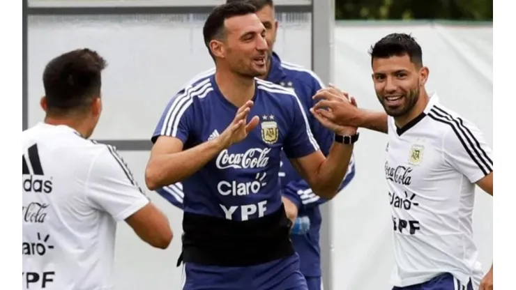 Parece Rusia 2018: desde Fox Sports revelaron la dura charla que hubo entre Agüero y Scaloni