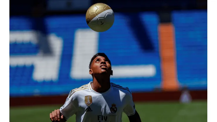 Real Madrid presentó a Rodrygo y casi que ninguneó a Neymar