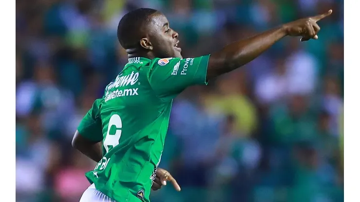 Un tierno: Joel Campbell subió una foto de muy pequeñito, con la camiseta del club de sus inicios