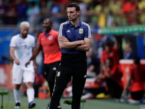 Luego de las quejas por el campo de juego, el Comité Organizador le respondió a Scaloni