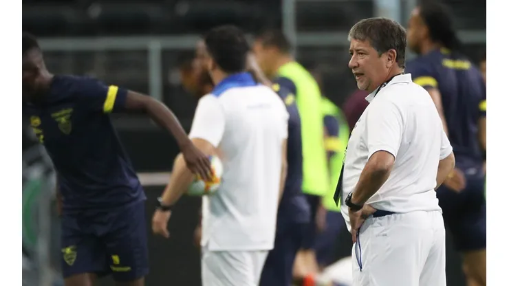Bolillo Gómez reveló qué le dijo a los jugadores de Ecuador en el entretiempo