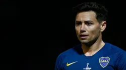 Mauro Zárate defendiendo la camiseta de Boca Juniors.