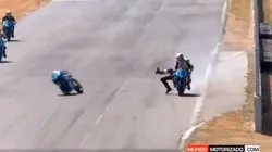 Choque de motos muy especial.