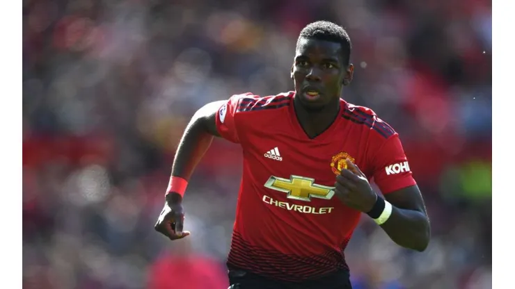 Paul Pogba con la camiseta de Manchester United.
