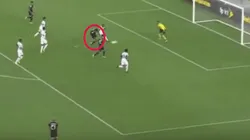 Jiménez no perdonó y aumentó la ventaja para México