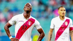 Advíncula tiene un gol con la Blanquiroja