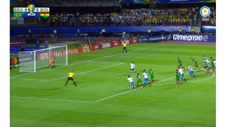 El penal marcado por Coutinho.