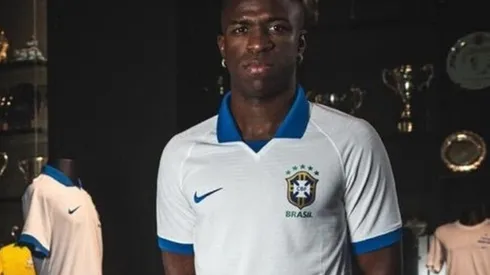 La fatídica camiseta blanca de Brasil.