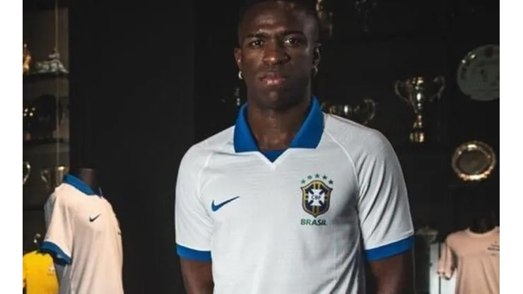 La fatídica camiseta blanca de Brasil.