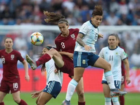 La Embajada Inglesa se la pudrió a la Selección femenina y los argentinos se la devolvieron en Twitter