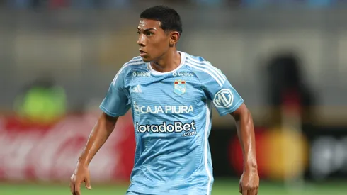 Max Castro es una de las jovenes promesas del fútbol peruano.