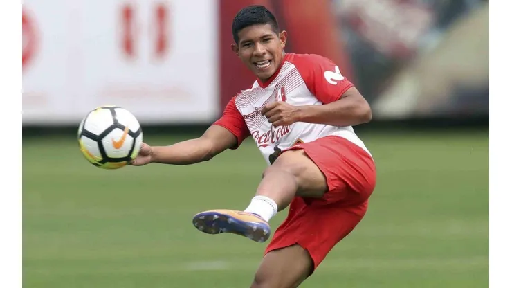 El motivador mensaje de Edison Flores en cara al choque ante Venezuela