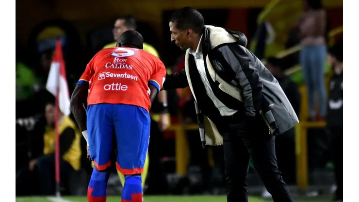 Las posibilidades para que Alexis García sea el nuevo DT del América de Cali