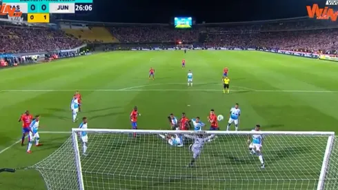 La impresionante atajada de Viera que salvó a Junior en la final del FPC.