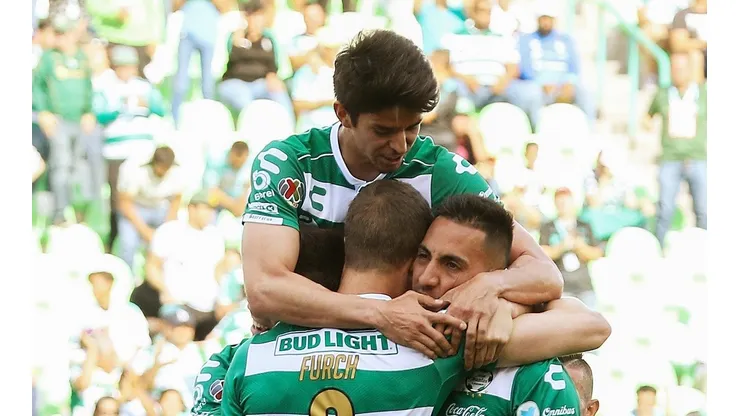 Santos Laguna anunció la renovación de Furch.