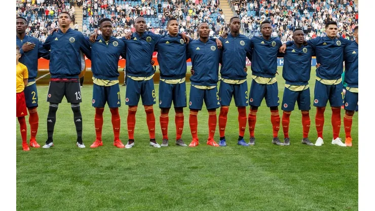 El equipo de la Selección Colombia ante Senegal.