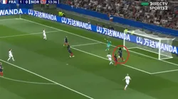 Inexplicable: Wendie Renard tenía todo para despejar y marcó un gol en contra insólito