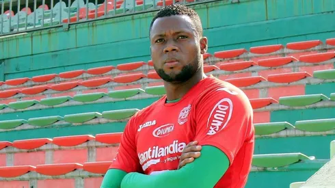 Yustin Arboleda, jugador del club Marathon de Honduras.