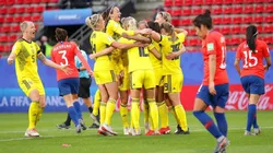 Chile hizo un buen debut hasta la tormenta eléctrica y Suecia se lo ganó sobre el final