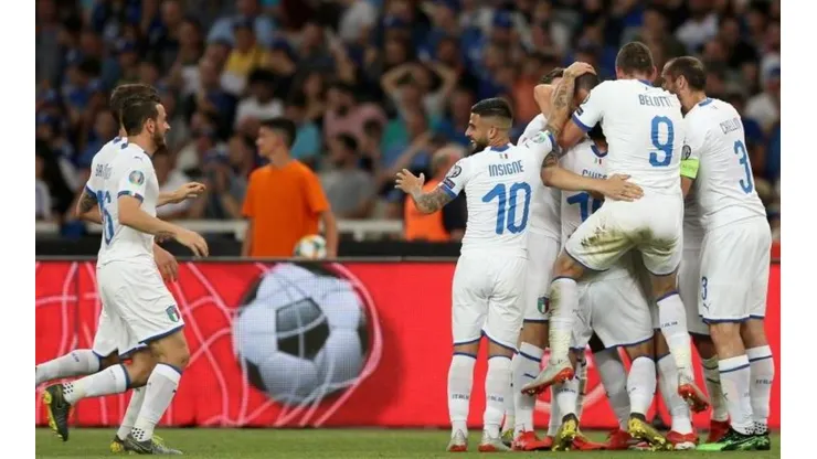 Italia vs. Bosnia y Herzegovina por las Eliminatorias Eurocopa.
