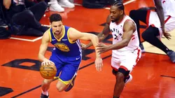 Polémica: Klay Thompson se burló de Kawhi Leonard en plena rueda de prensa