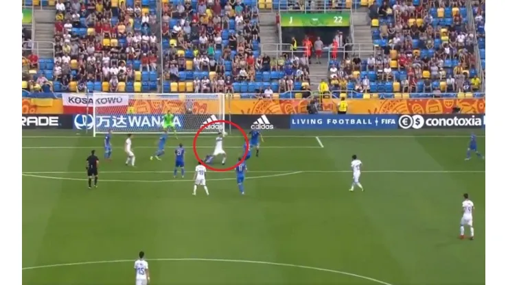 Metió el golazo del Mundial Sub 20 a los 91' y el VAR le cobró una falta insólita